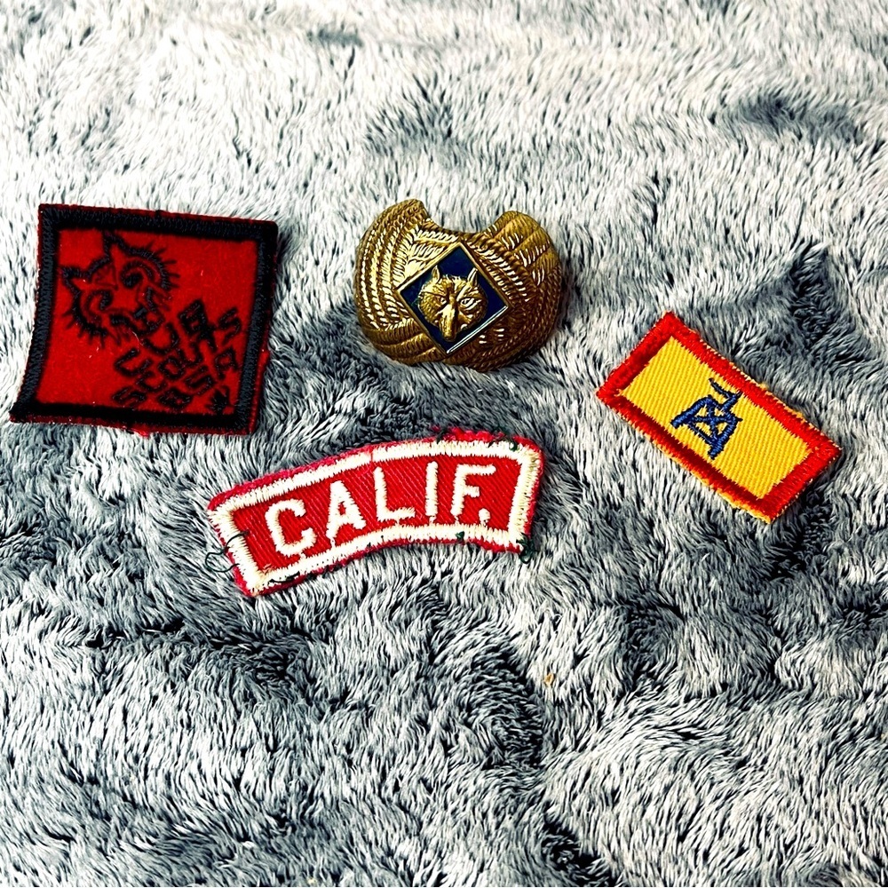 Vintage Cub Scouts Scarf Slide & Patch Lot